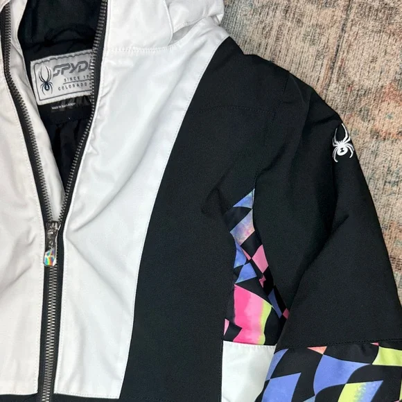 SPYDER Lola Ski Snowboarding Jacket Black & White with Colorful Accents - kid 12 - Picture 5 of 16
